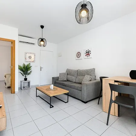 Balcones Apartament *